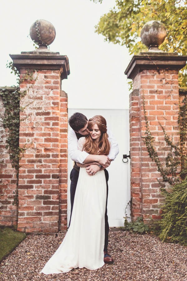 Enchanting-English-Wedding-at-Iscoyd-Park-Anna-Clark-Photography-091