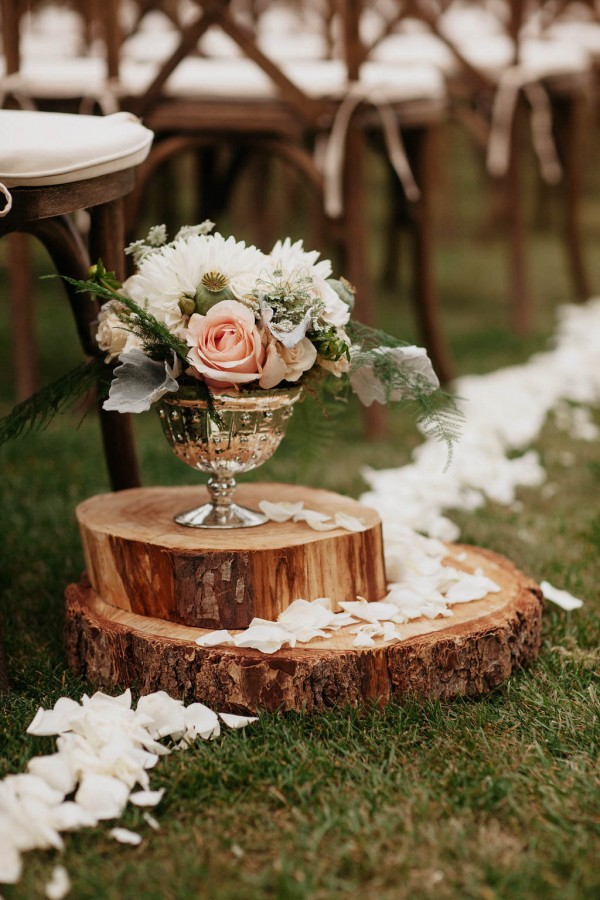 Lovely-Cream-and-Blush-Wedding-at-Maplehurst-Farms (19 of 36)