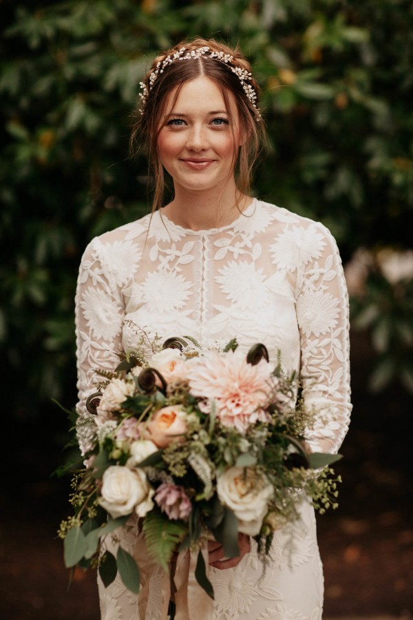 Lovely-Cream-and-Blush-Wedding-at-Maplehurst-Farms (3 of 36)