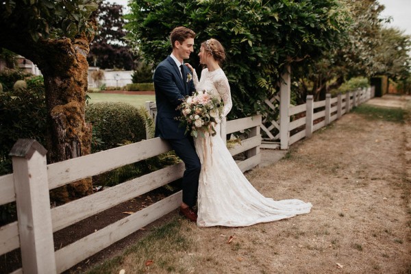 Lovely-Cream-and-Blush-Wedding-at-Maplehurst-Farms (31 of 36)