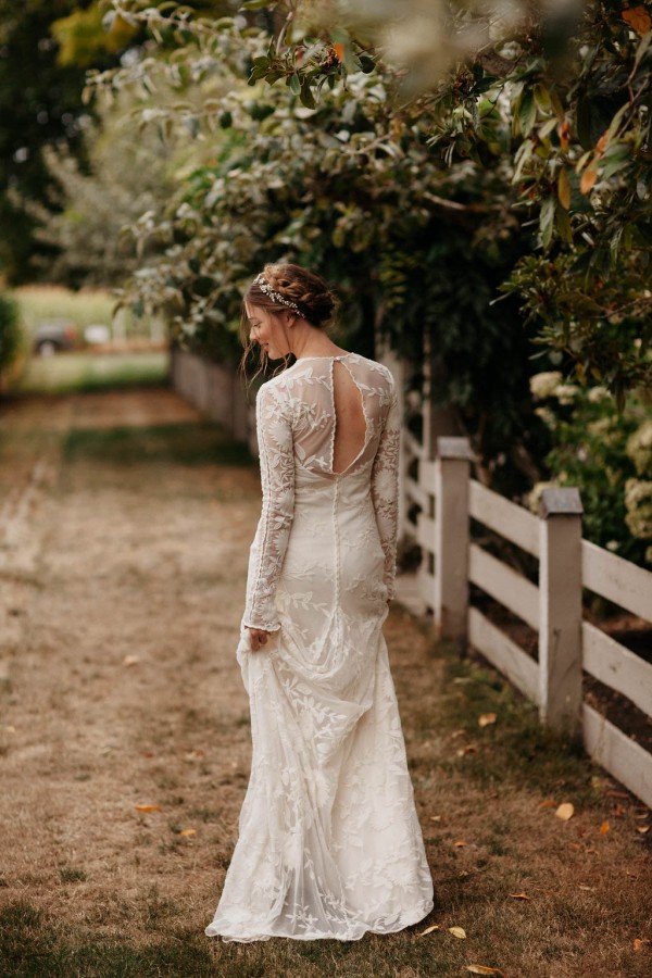 Lovely-Cream-and-Blush-Wedding-at-Maplehurst-Farms (33 of 36)