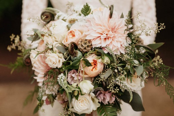 Lovely-Cream-and-Blush-Wedding-at-Maplehurst-Farms (5 of 36)