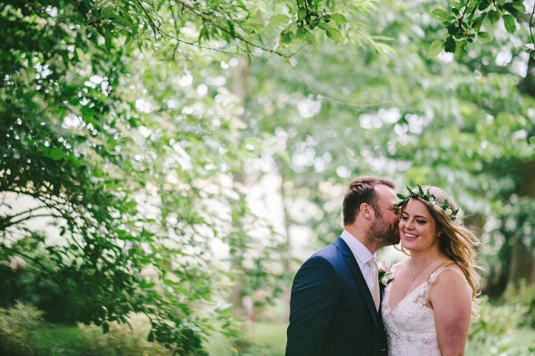 Relaxed-Backyard-Garden-Wedding-in-County-Durham-Paul-Santos-Photography--16