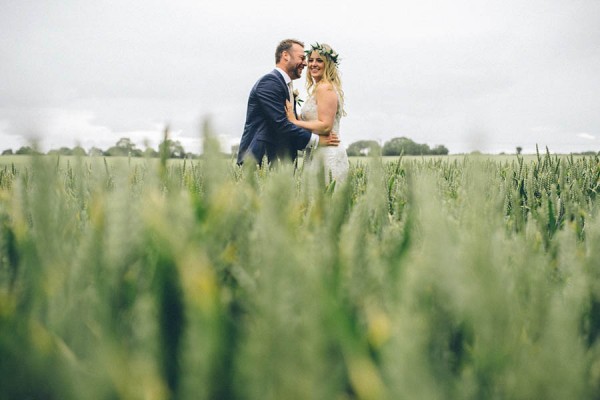 Relaxed-Backyard-Garden-Wedding-in-County-Durham-Paul-Santos-Photography--18