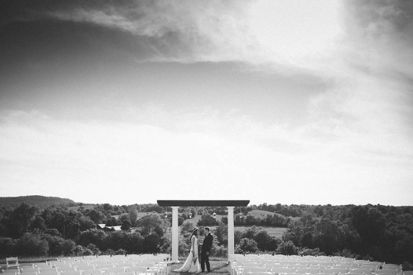 Rustic-Kentucky-Wedding-at-the-Bluegrass-Wedding-Barn-Brandi-Potter-Photography-150522181250