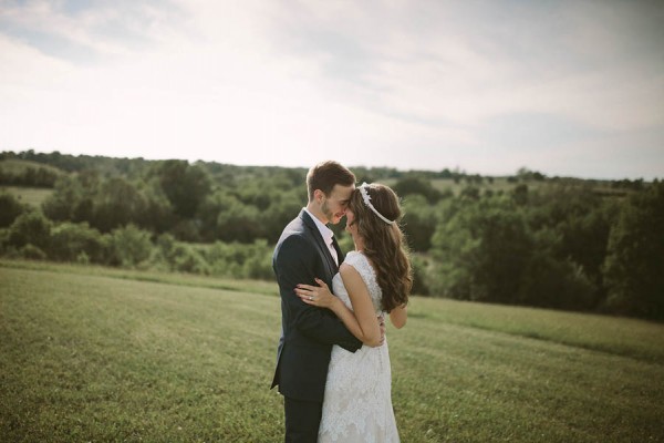 Rustic-Kentucky-Wedding-at-the-Bluegrass-Wedding-Barn-Brandi-Potter-Photography-150522181438