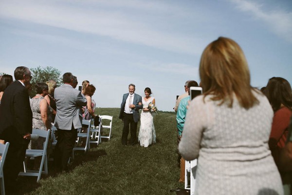 Rustic-Kentucky-Wedding-at-the-Bluegrass-Wedding-Barn-Brandi-Potter-Photography--2