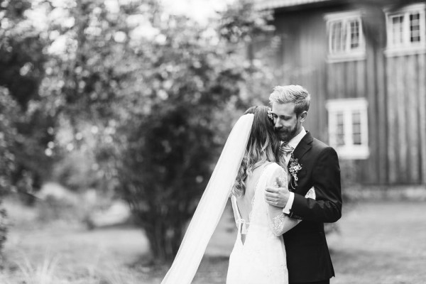 Rustic-Norwegian-Wedding-at-Follo-Museum (28 of 34)