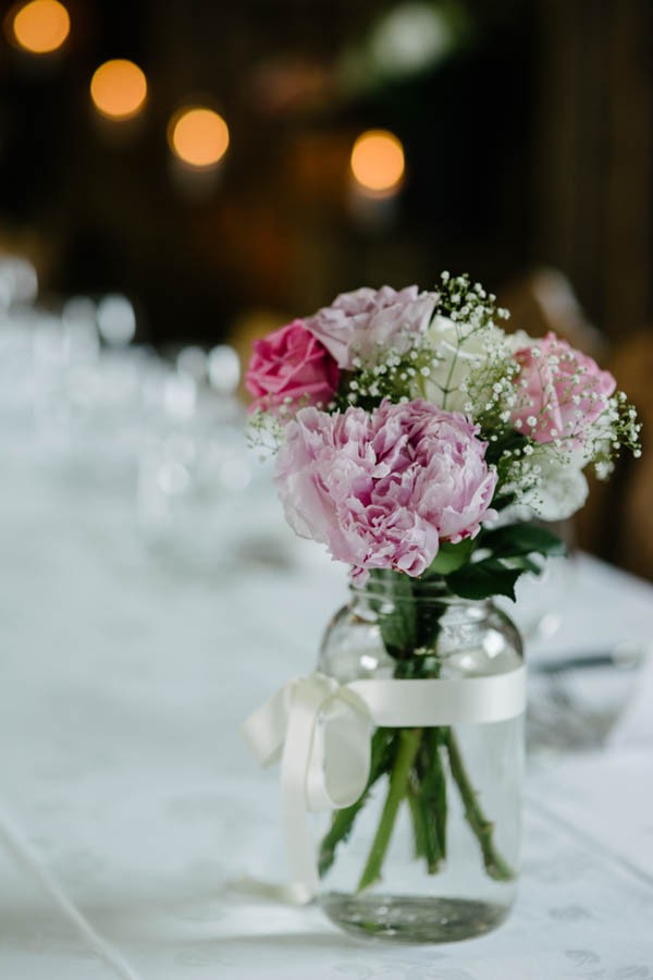 Traditional-Barn-Wedding-in-Norway-Damien-Milan-Photography--17