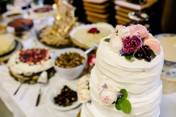 Traditional-Barn-Wedding-in-Norway-Damien-Milan-Photography--28