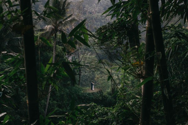 Tropical-Bali-Wedding-at-Bambu-Indah-Eric-Ronald-Photography-114