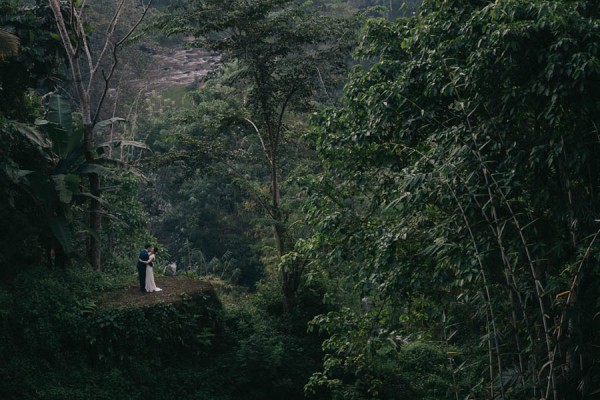 Tropical-Bali-Wedding-at-Bambu-Indah-Eric-Ronald-Photography-116