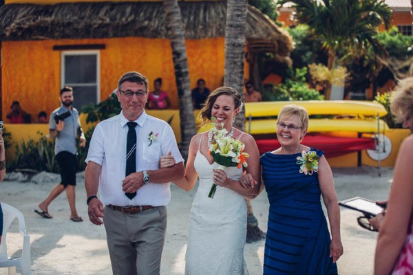 Tropical-Belize-Wedding-at-Seaside-Cabanas-Hotel-Nicole-Ashley-Photography-139