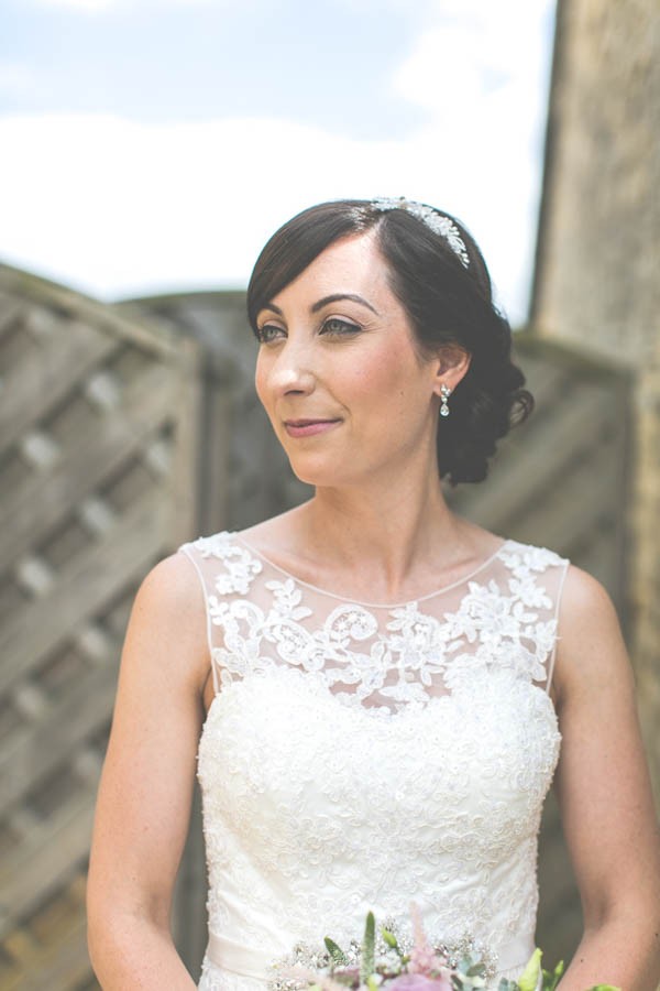 Vintage-Gloucestershire-Wedding-at-Kingscote-Barn-Rachel-Lambert-Photography-0023