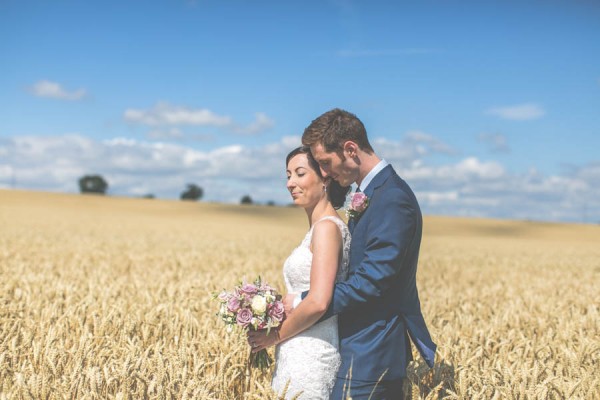 Vintage-Gloucestershire-Wedding-at-Kingscote-Barn-Rachel-Lambert-Photography-0044