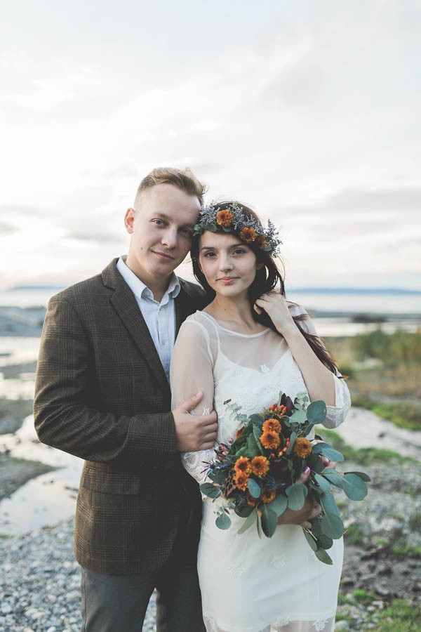 Wild-and-Natural-Engagement-Photos-at-Meadowdale-Beach-Park-Irinart-45