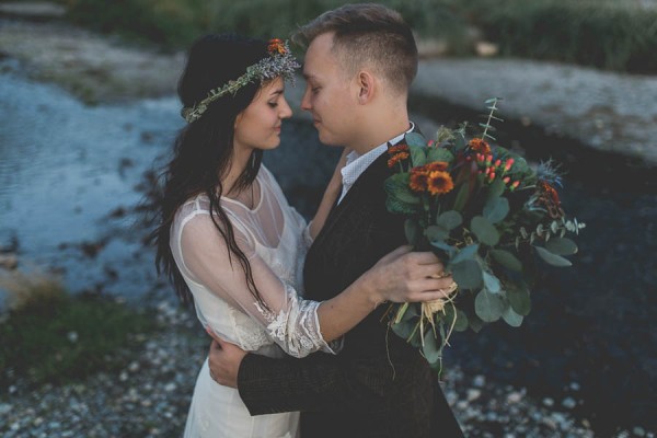 Wild-and-Natural-Engagement-Photos-at-Meadowdale-Beach-Park-Irinart-58