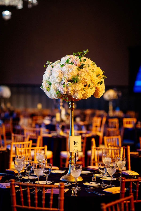 1920s-Inspired-Chicago-Wedding-at-Germania-Place-Liz-Lui-33