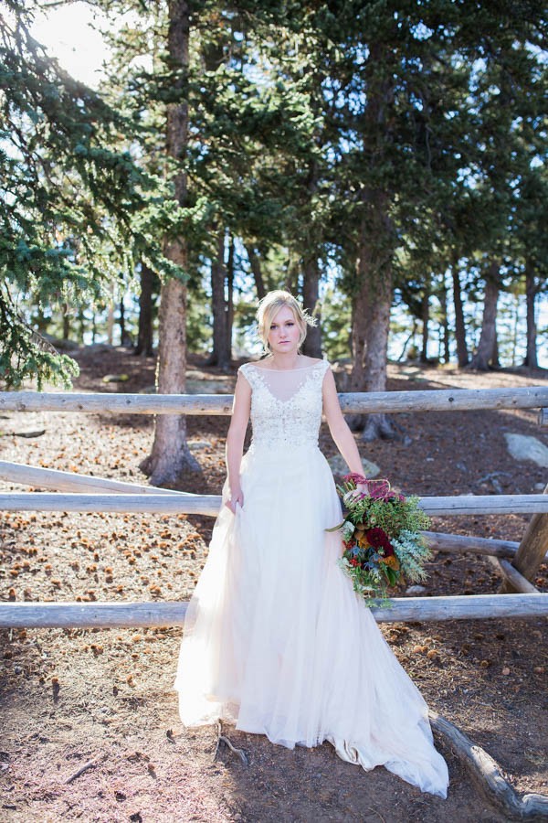 Adventurous-Colorado-Wedding-Inspiration-at-Echo Lake-432-Photography-217