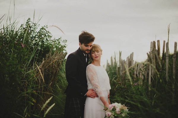 Bohemian-Seaside-Scottish-Wedding-at-St-Salvators-Chapel-Anna-Urban-0733