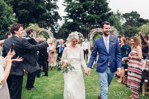 Boho-Yorkshire-Wedding-at-Jervaulx-Abbey-Miss-Gen-Photography-008