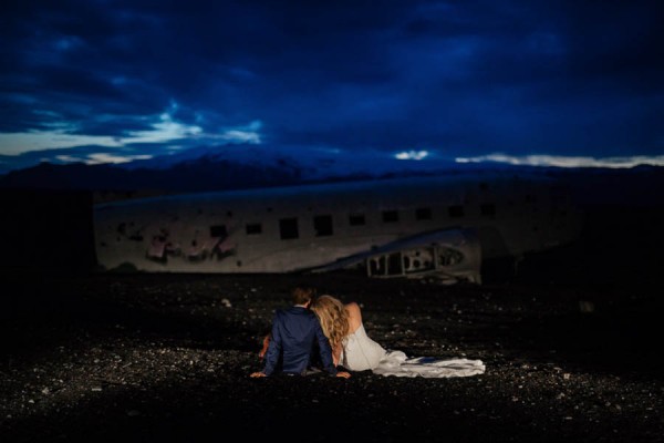 Boldly-Romantic-Icelandic-Elopement-in-the-Fjaorargljufur-Canyon-Nicole-Ashley-Photography-34