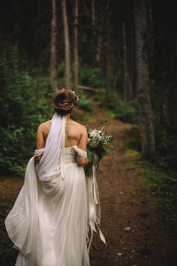 Breathtaking-Canadian-Elopement-at-Lake-Louise-My-Canvas-Media-15