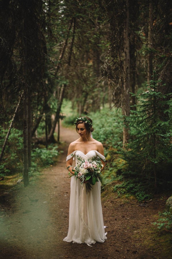 Breathtaking-Canadian-Elopement-at-Lake-Louise-My-Canvas-Media-20