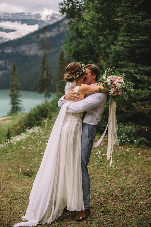 Breathtaking-Canadian-Elopement-at-Lake-Louise-My-Canvas-Media-6