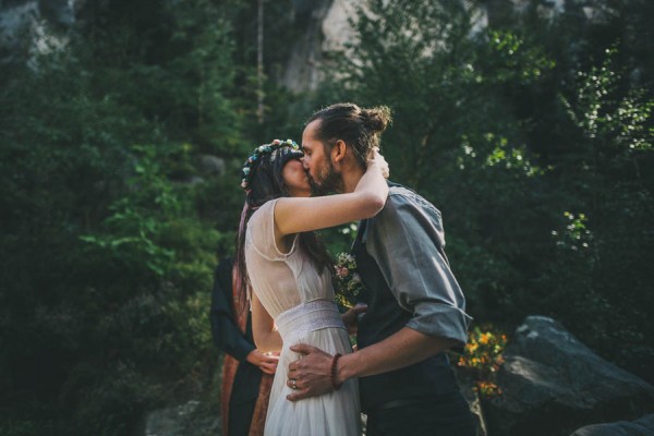 Czech Republic Elopement in the Prachovske skaly-13