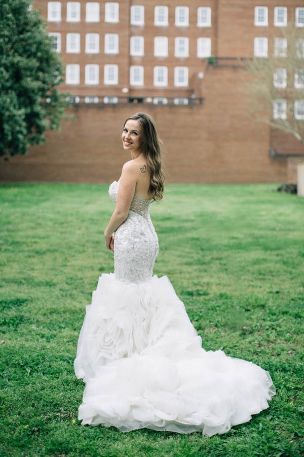 Elegant-Washington-DC-Wedding-at-Top-of-the-Town-Justin-Kunimoto-Photography-6