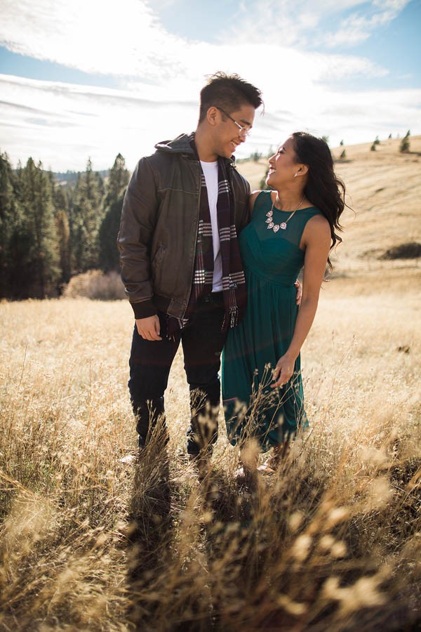 Late-Fall-Engagement-Photos-in-Oregon-Alex-Lasota-Photography-12