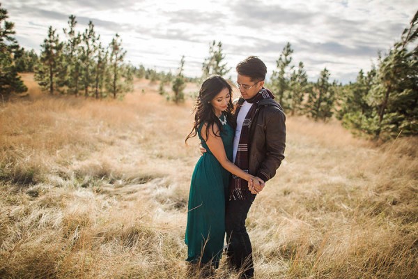 Late-Fall-Engagement-Photos-in-Oregon-Alex-Lasota-Photography-17