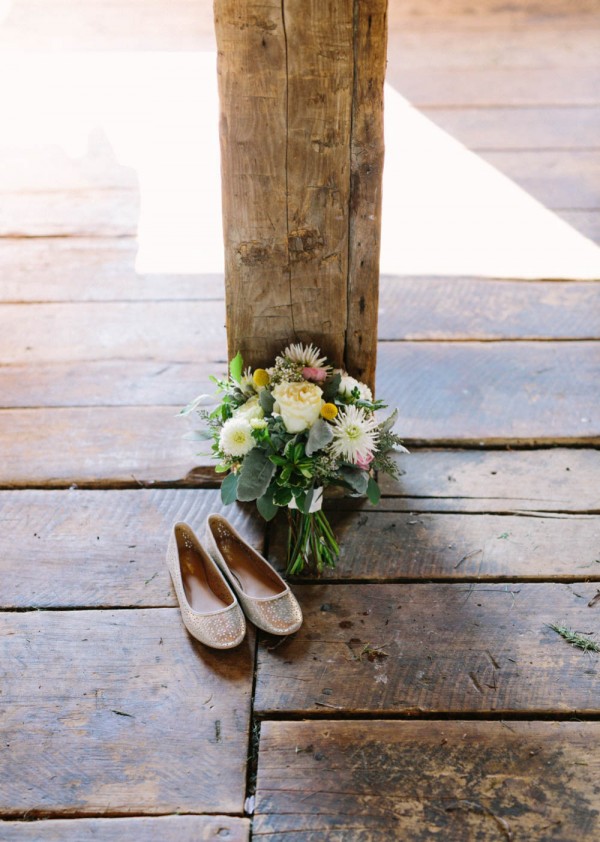 Modern-Barn-Wedding-at-Conrad-Botzum-Farmstead (1 of 32)