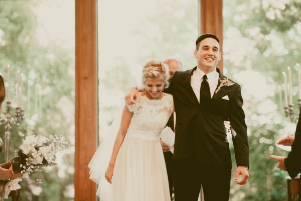 Personal-and-Sweet-Texas-Wedding-at-Harmony-Chapel-Lauren-Apel-Photography-16