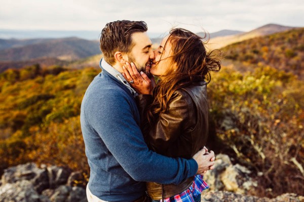 Rock-Climbing-Engagement-in-the-Shenandoah-Virginia-Mountains-Steven-Dray-7