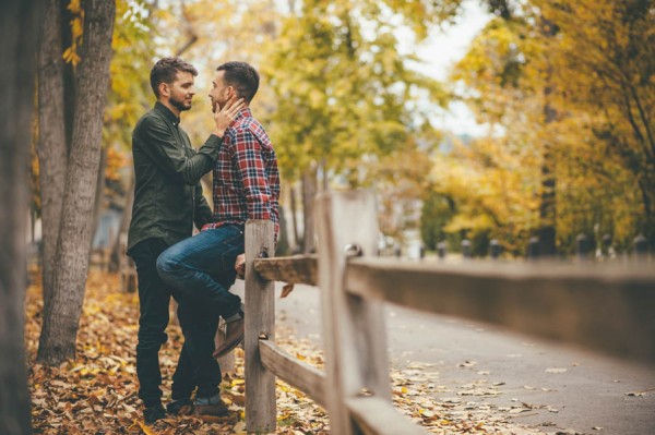 Sweet-Autumn-Engagement-Session-at-Gellatly-Nut-Farm-Joelsview-Photography-20