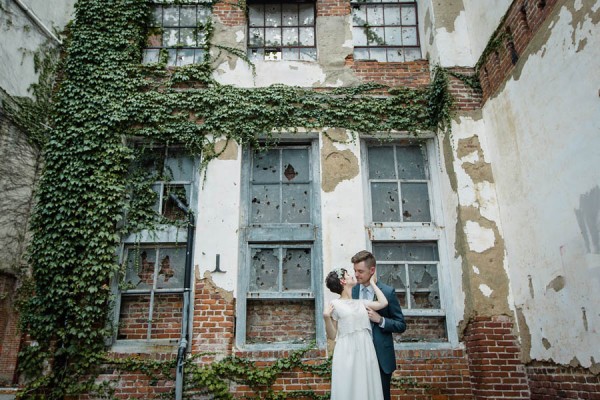 Sweet-Autumn-Engagement-Session-at-Gellatly-Nut-Farm-Joelsview-Photography-5