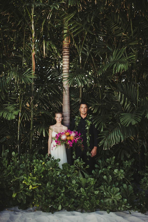 Tropical-Modern-Honolulu-Wedding-Inspiration-June-Photography-10