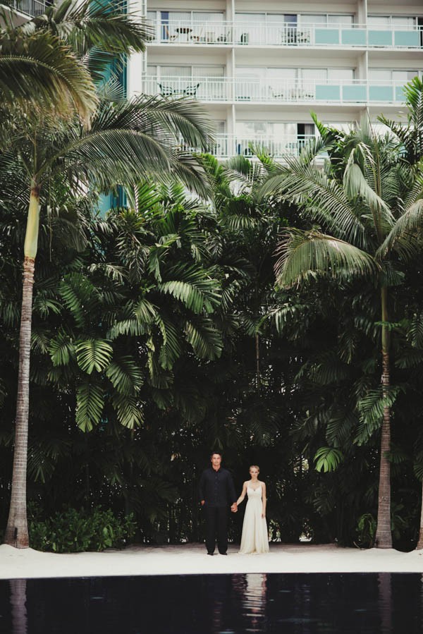 Tropical-Modern-Honolulu-Wedding-Inspiration-June-Photography-2