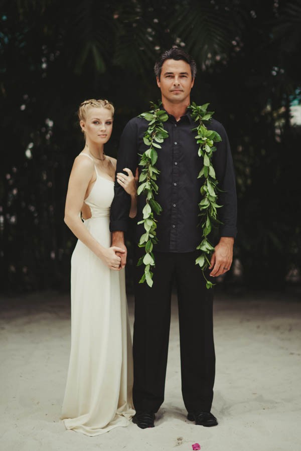 Tropical-Modern-Honolulu-Wedding-Inspiration-June-Photography-6