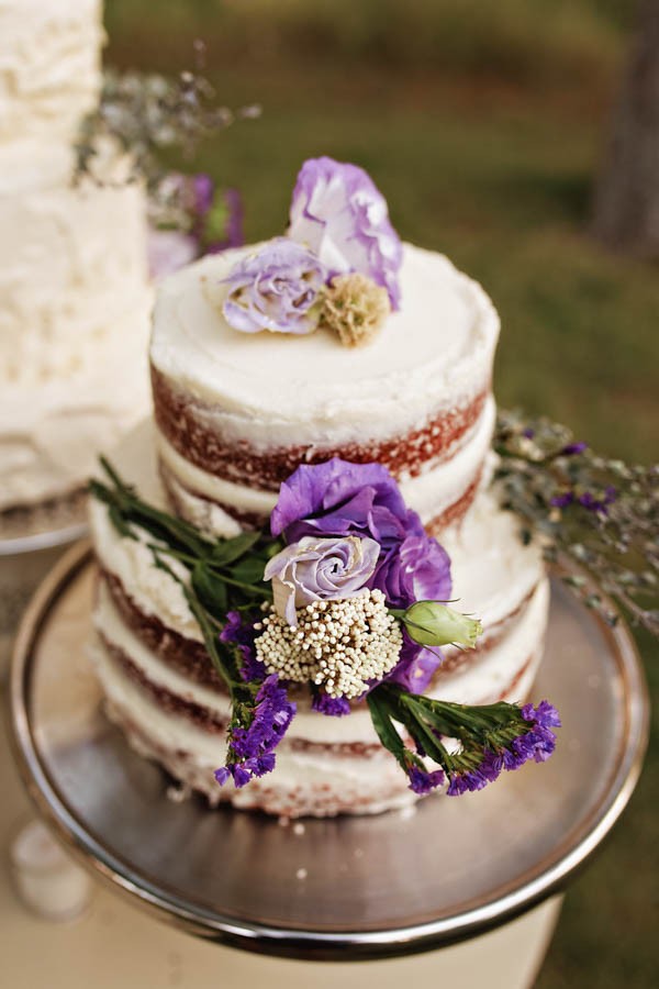 Woodland-Bohemian-Wedding-at-the-Cabins-at-Strawberry-Hill-Amilia-Photography-24