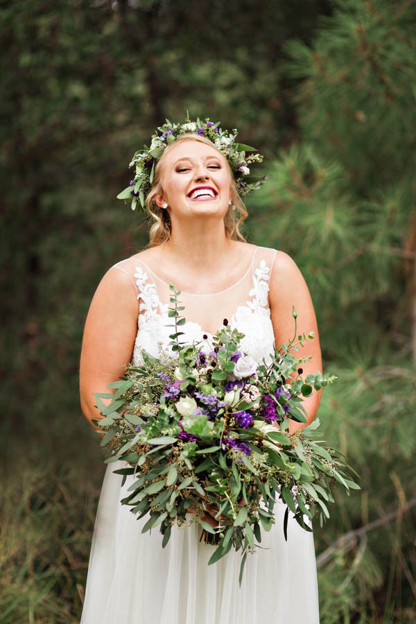 Woodland-Bohemian-Wedding-at-the-Cabins-at-Strawberry-Hill-Amilia-Photography-3