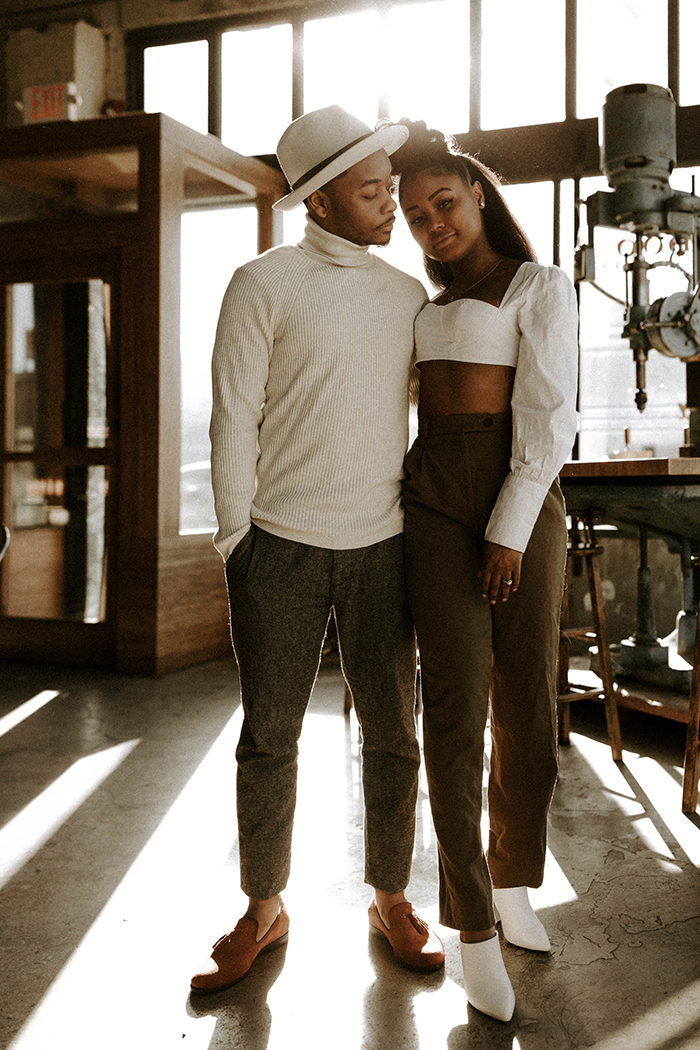 Stay Warm In These 10 Winter Engagement Outfit Ideas Junebug Weddings
