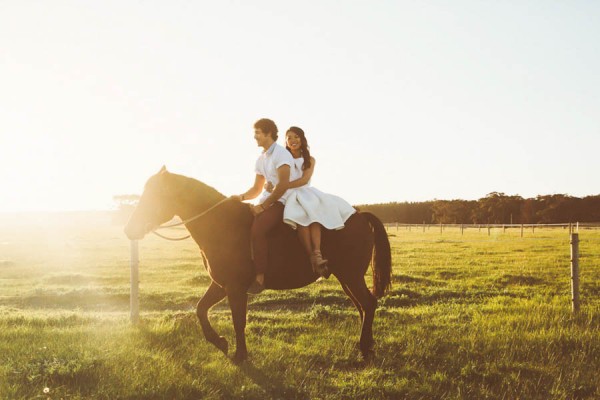 Adorable-Perth-Engagement-Photos-in-the-Countryside-LiFe-Photography-13