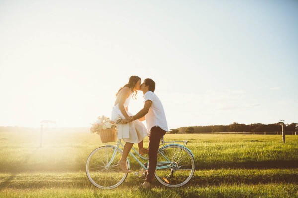 Adorable-Perth-Engagement-Photos-in-the-Countryside-LiFe-Photography-6