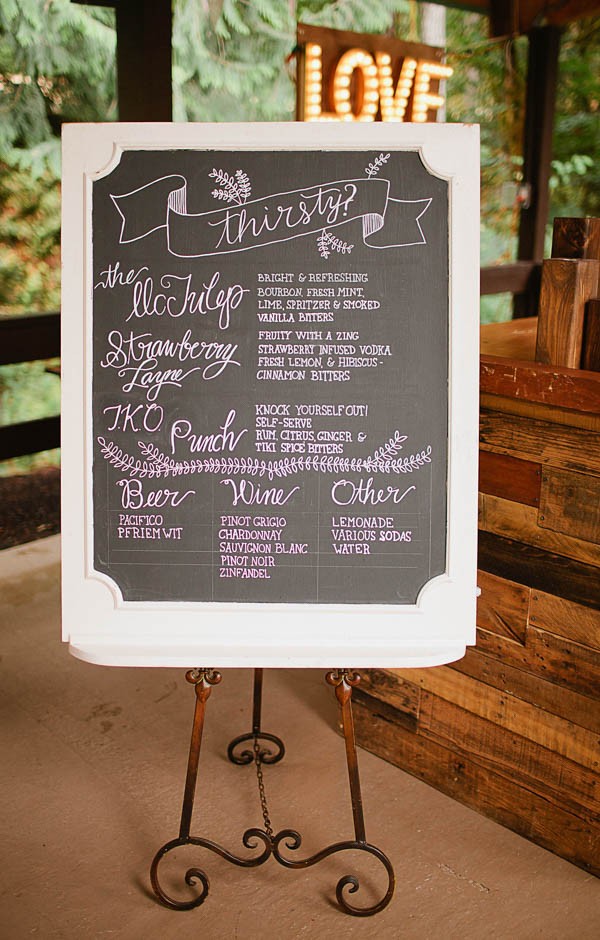 Earthy Oregon Wedding at Horning's Hideout Junebug Weddings