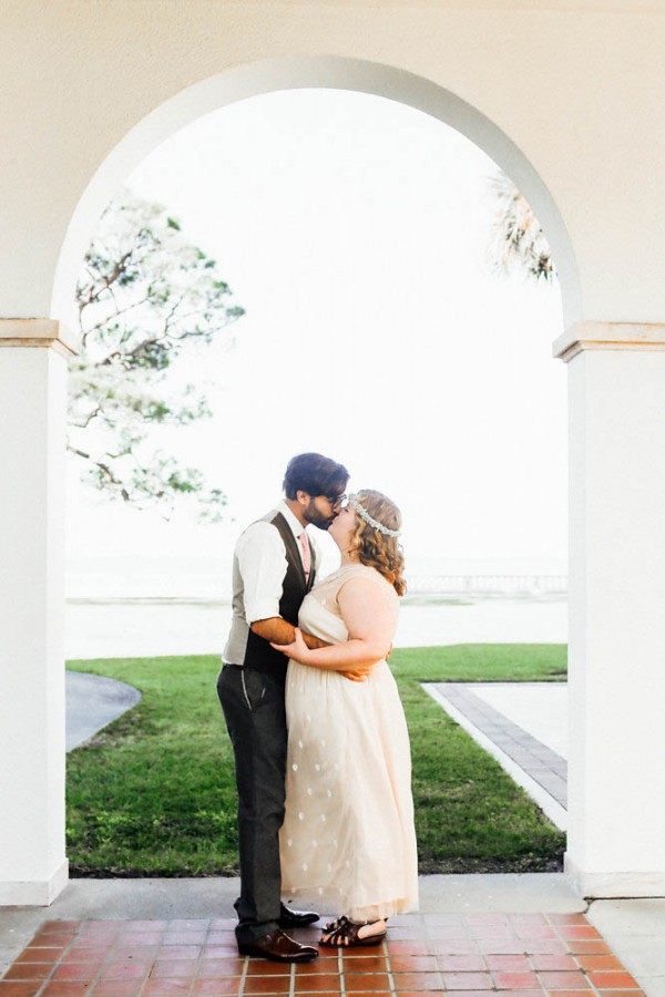 Effortlessly-Natural-Florida-Wedding-at-Charles-Ringling-Mansion (8 of 30)