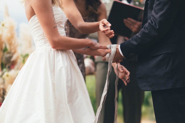 Elegantly-Whimsical-Ojai-Valley-Wedding-Jenn-Sanchez-Floral-Design-19