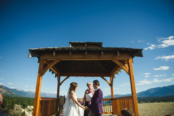 Festive-British-Columbia-Wedding-at-Eagle-Ranch-Carey-Nash-Photography-7